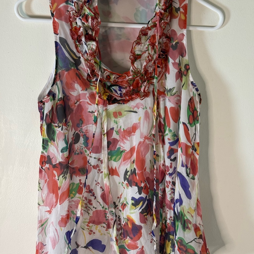 Forever 21 White Floral Ruffle-Neck Sleeveless Camisole